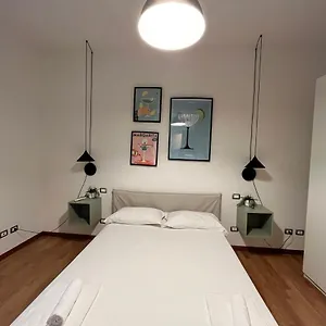 https://myhome-cola-montano.it-lombardy.com