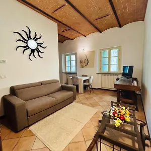 https://elisia.it-tuscanyhotel.com